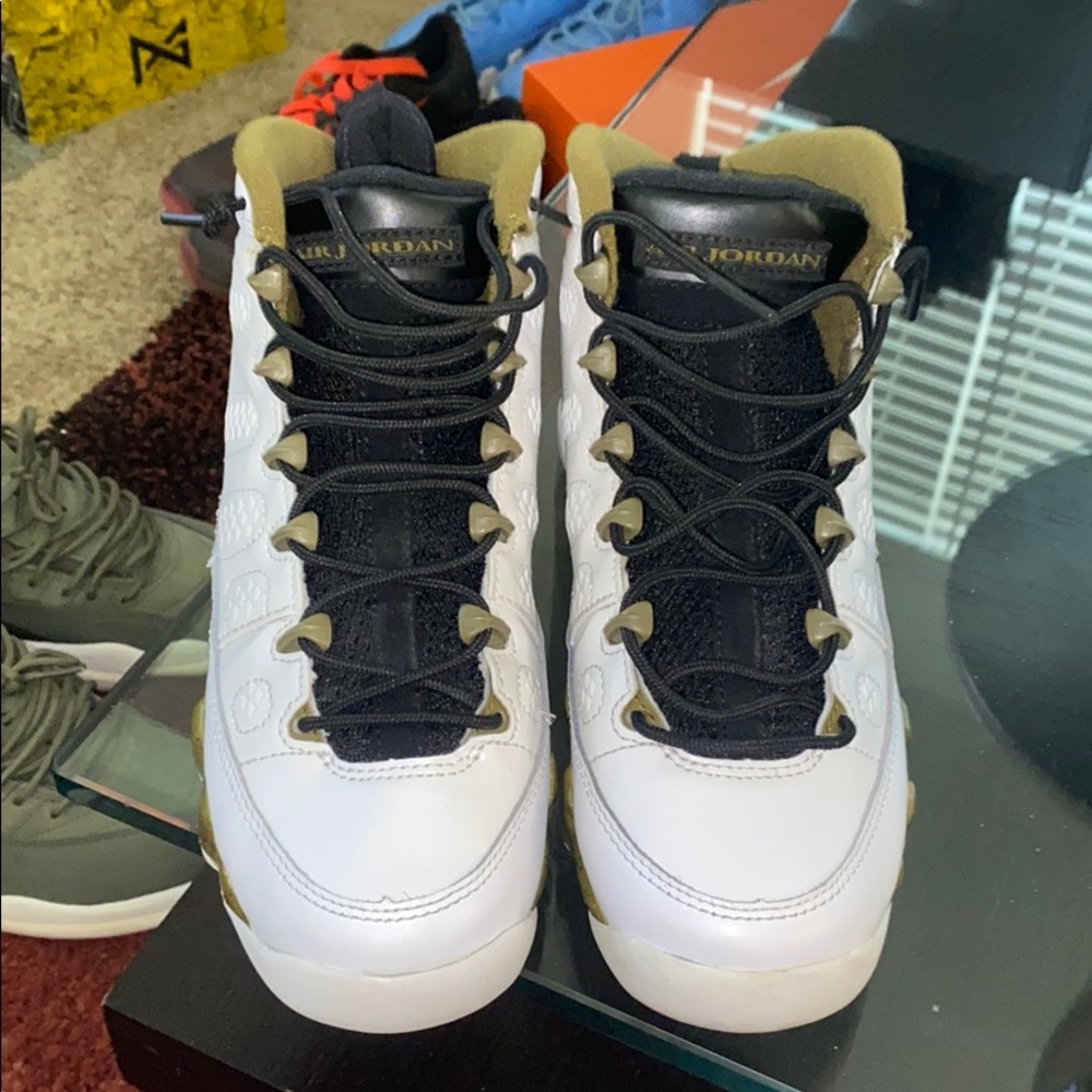 jordan gs statue